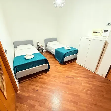 House Montesanto 21 * Neapol