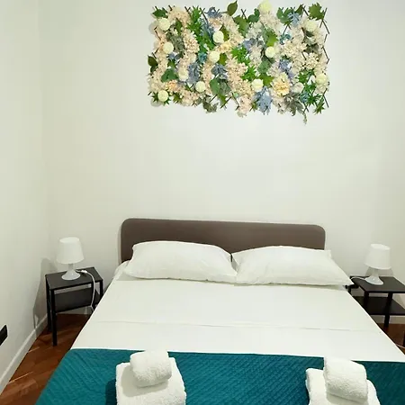 House Montesanto 21 Naples